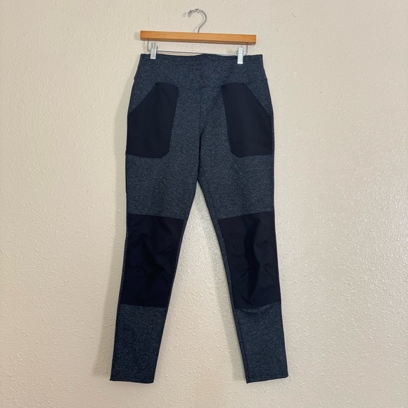 Carhartt Force Midweight Pocket Leggings in Navy Heather/ Navy - Picture 2 of 7